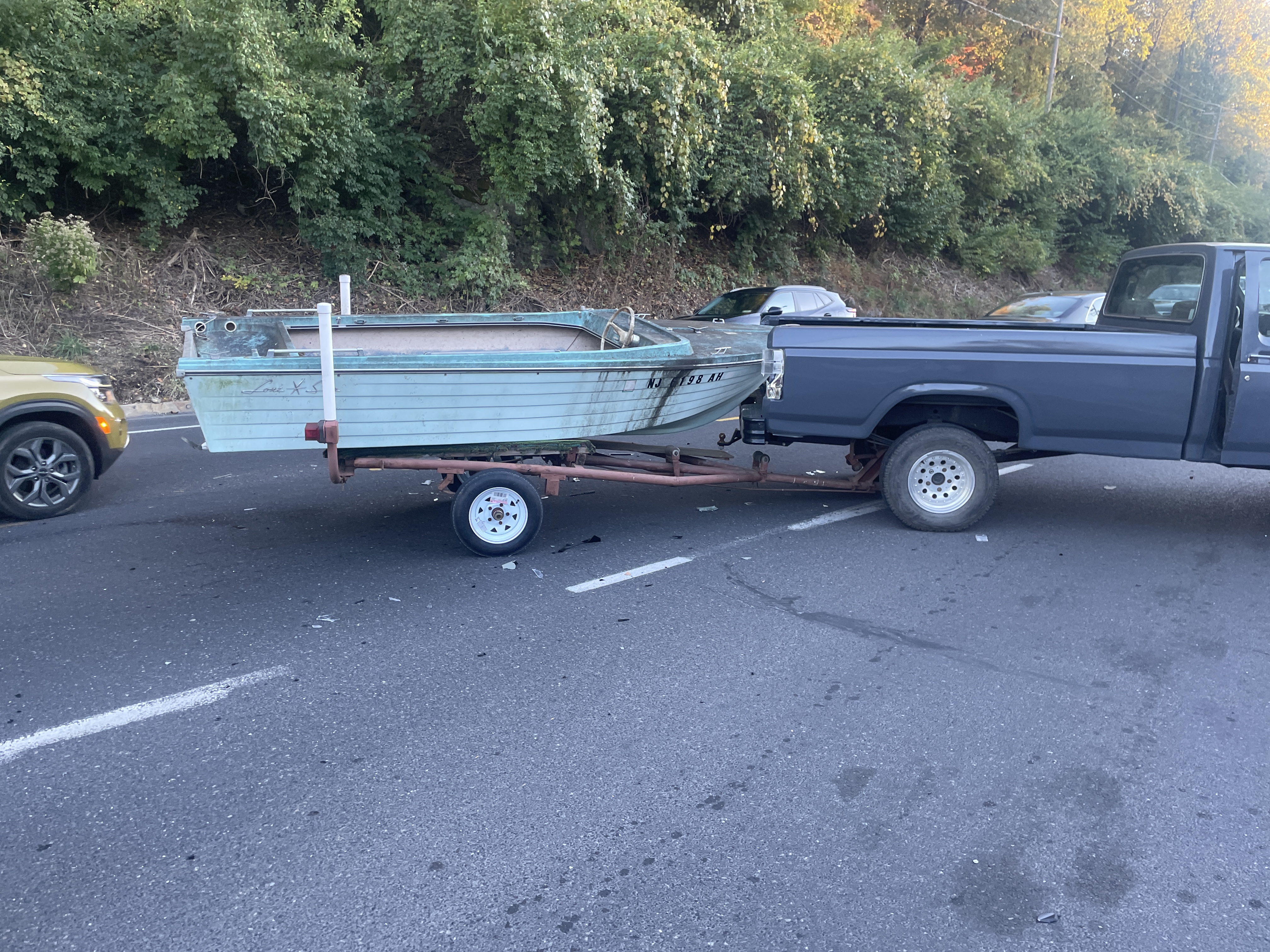 The boat smashed into my bed and broke the tailight